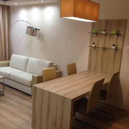 Lägenhet Park Apartman Balatonfüred